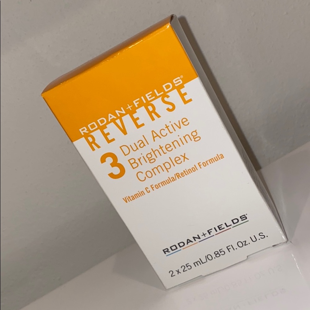 RODAN+FIELDS Dual Active Brightening Complex